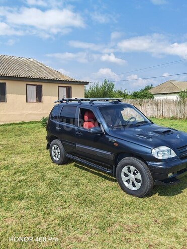Chevrolet Niva 2008, 450,000 km - 1.7 л - Sabirabad