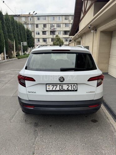 Skoda Karoq 2019, 106,000 km - 1.5 л - Bakı