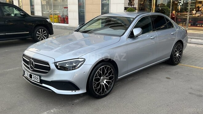 Mercedes E 300 e 4MATIC 2022, 60,000 km - 2.0 l - Bakı