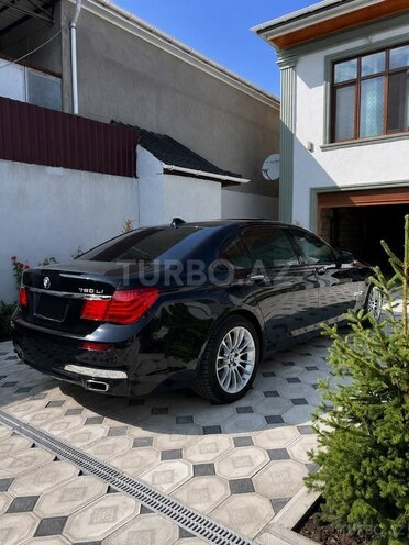BMW 750 2009, 61,000 km - 4.4 l - Bakı