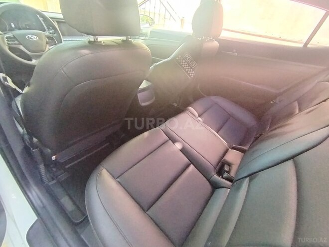 Hyundai Avante 2017, 173,000 km - 1.6 l - Bakı