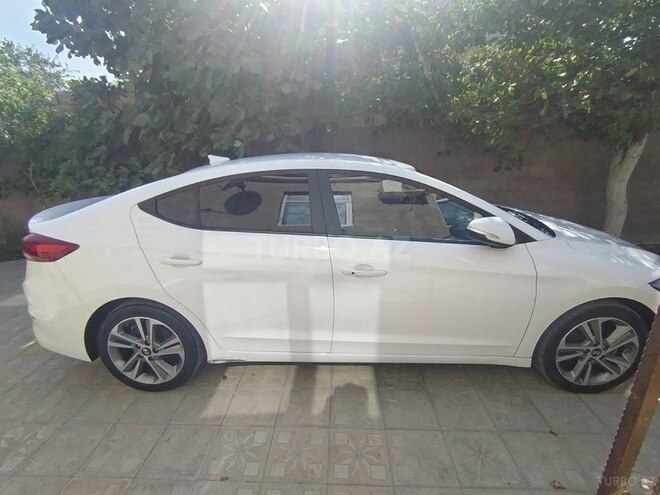 Hyundai Avante 2017, 173,000 km - 1.6 l - Bakı