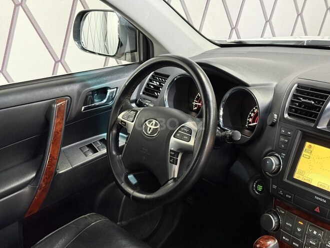 Toyota Highlander 2011, 207,000 km - 3.5 l - Bakı