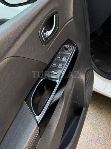 Renault Kaptur 2018, 186,000 km - 2.0 l - Bakı