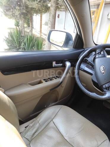 Kia Sorento 2011, 268,000 km - 2.4 l - Biləsuvar