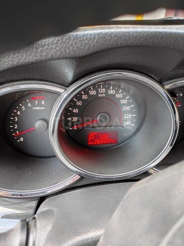 Kia Sorento 2011, 268,000 km - 2.4 l - Biləsuvar