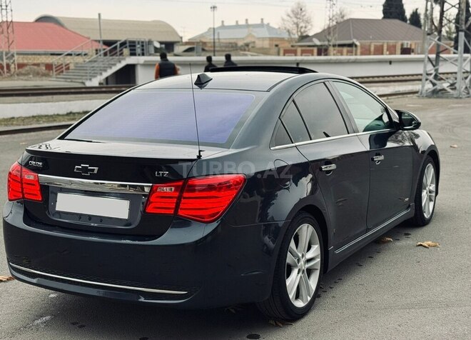 Chevrolet Cruze 2014, 427,152 km - 1.4 л - Yevlax
