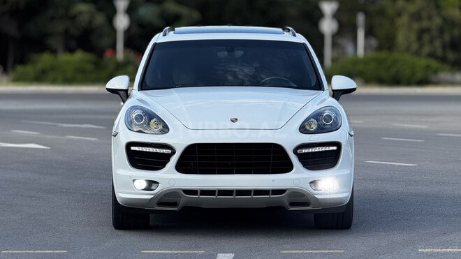 Porsche Cayenne GTS 2013, 190,000 km - 4.8 l - Gəncə