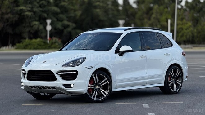 Porsche Cayenne GTS 2013, 190,000 km - 4.8 l - Gəncə