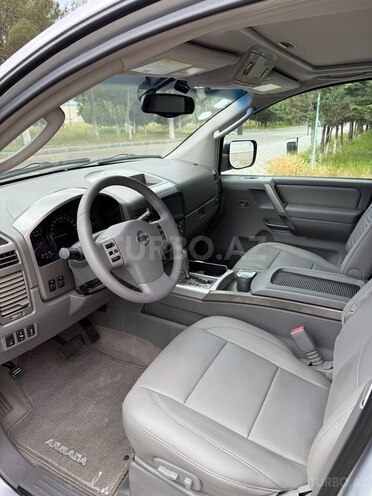 Nissan Armada 2006, 135,000 km - 5.6 l - Xırdalan