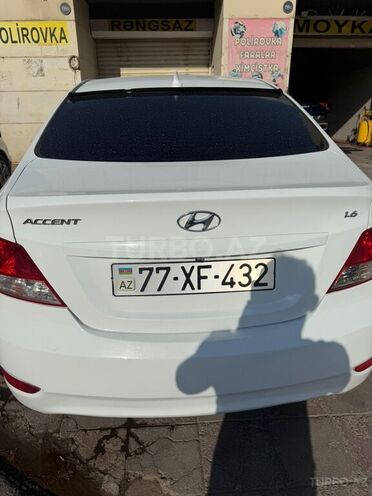 Hyundai Accent 2013, 213,000 km - 1.6 l - Bakı