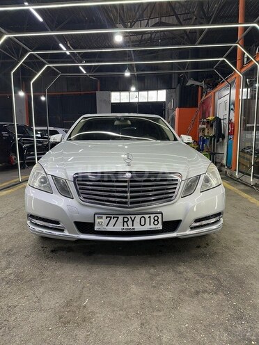 Mercedes E 220 2010, 300,000 km - 2.1 л - Bakı