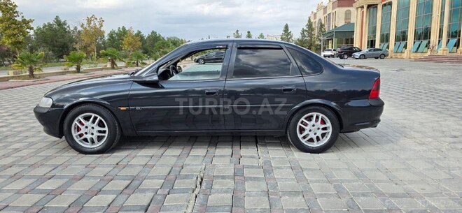 Opel Vectra 1996, 654,600 km - 1.8 l - Şirvan