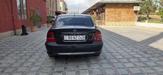 Opel Vectra 1996, 654,600 km - 1.8 l - Şirvan