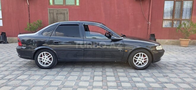 Opel Vectra 1996, 654,600 km - 1.8 l - Şirvan