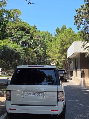 Land Rover Range Rover 2010, 130,000 km - 5.0 l - Bakı