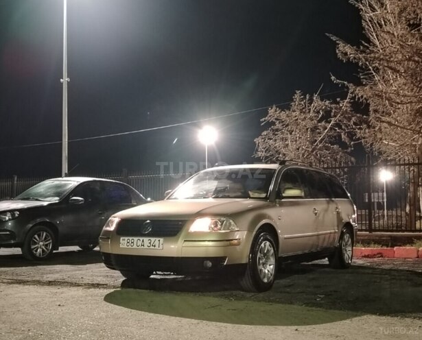 Volkswagen Passat 2001, 385,644 km - 1.8 l - Bakı