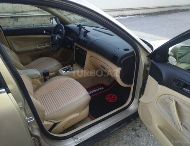 Volkswagen Passat 2001, 385,644 km - 1.8 l - Bakı