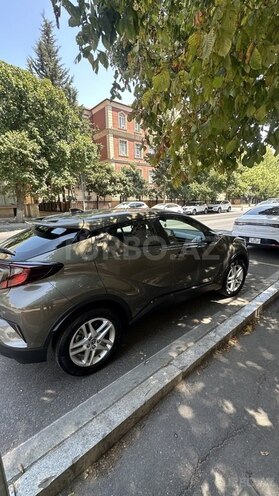 Toyota C-HR 2022, 49,700 km - 2.0 l - Bakı