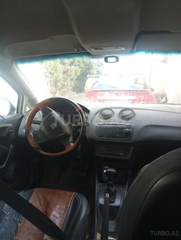 SEAT Ibiza 2012, 196,228 km - 1.6 l - Bakı