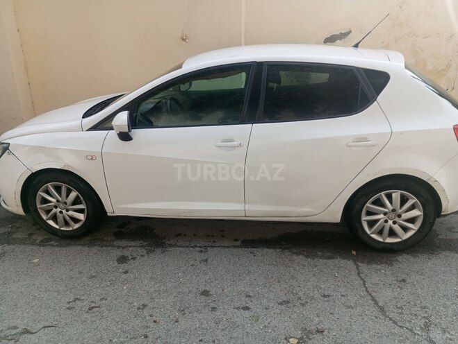 SEAT Ibiza 2012, 196,228 km - 1.6 l - Bakı