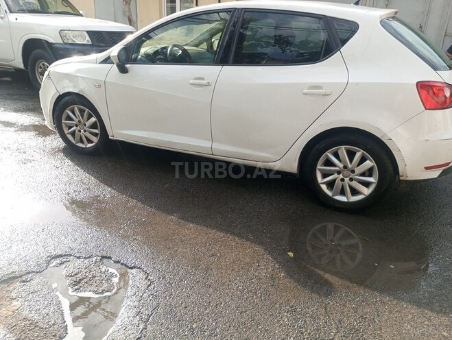 SEAT Ibiza 2012, 196,228 km - 1.6 l - Bakı