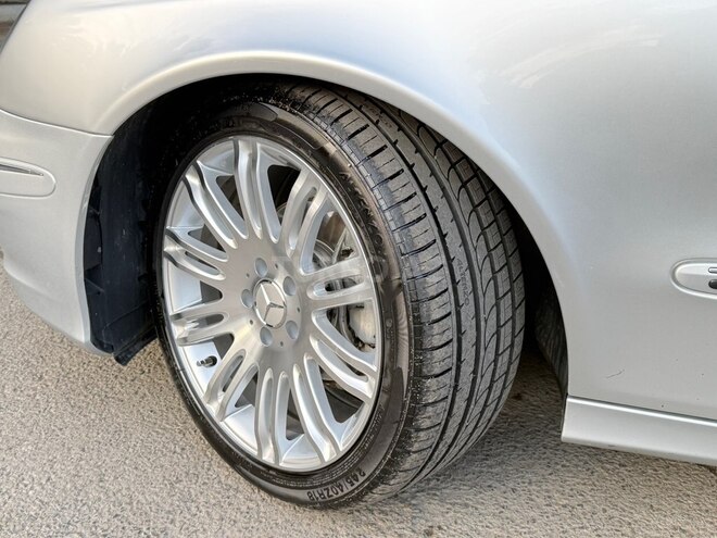 Mercedes E 220 2006, 213,000 km - 2.2 l - Bakı
