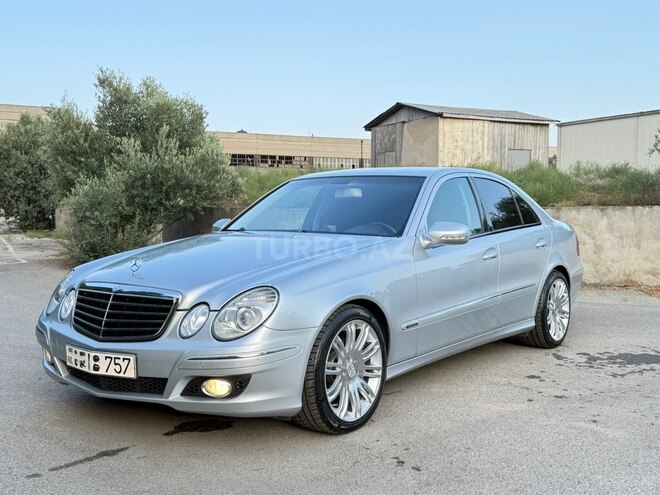 Mercedes E 220 2006, 213,000 km - 2.2 l - Bakı