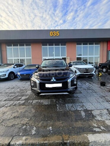Mitsubishi L200 2023, 112,000 km - 2.4 l - Bakı
