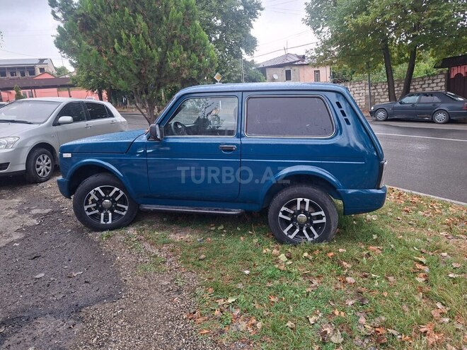 LADA (VAZ) Niva 2015, 247,000 km - 1.7 l - 