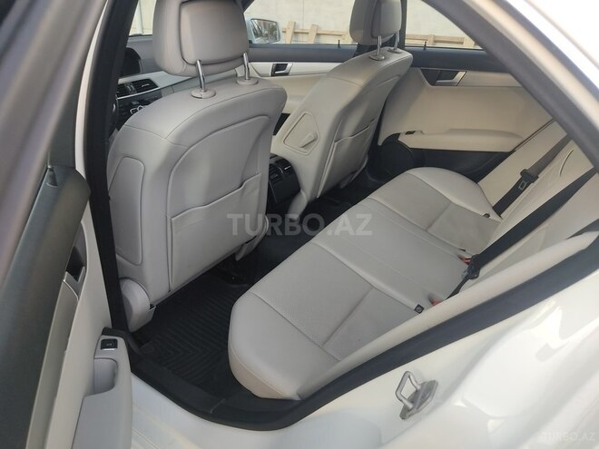 Mercedes C 250 2013, 175,000 km - 1.8 l - Bakı
