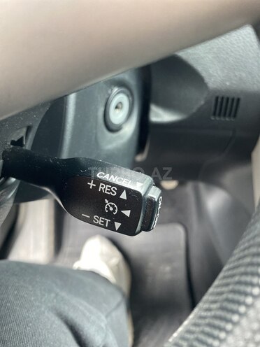 Toyota Corolla 2012, 180,000 km - 1.8 l - Bakı