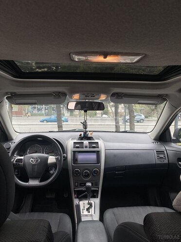 Toyota Corolla 2012, 180,000 km - 1.8 l - Bakı