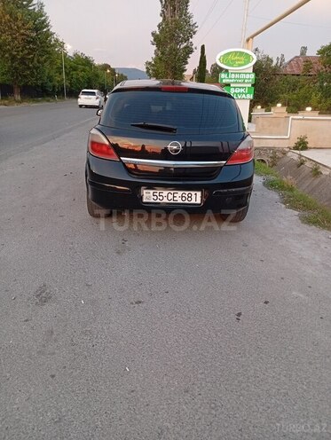 Opel Astra 2006, 278,300 km - 1.3 l - Şəki