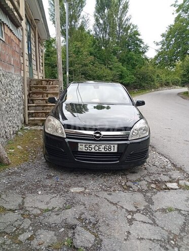 Opel Astra 2006, 278,300 km - 1.3 l - Şəki