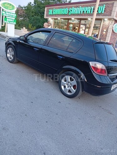 Opel Astra 2006, 278,300 km - 1.3 l - Şəki