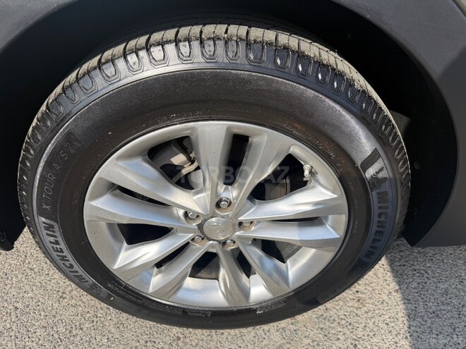 Hyundai Santa Fe 2017, 179,196 km - 2.0 л - Bakı