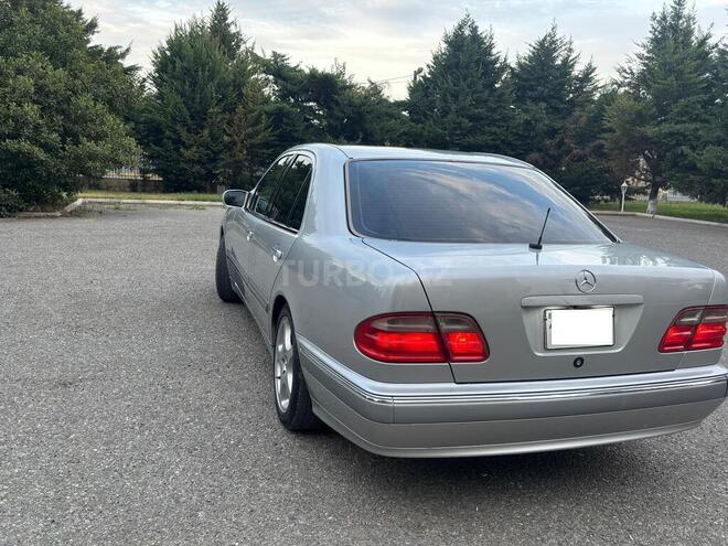 Mercedes E 240 2000, 201,245 km - 2.4 l - Ağdam