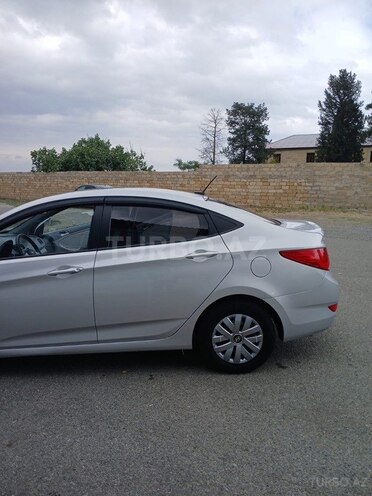 Hyundai Accent 2014, 130,000 km - 1.6 l - Göygöl