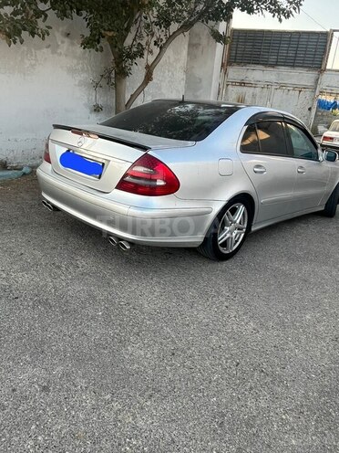 Mercedes E 270 2002, 320,000 km - 2.7 l - Bakı