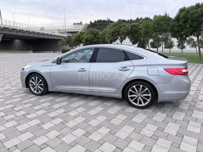 Hyundai Grandeur 2015, 138,350 km - 2.2 л - Bakı