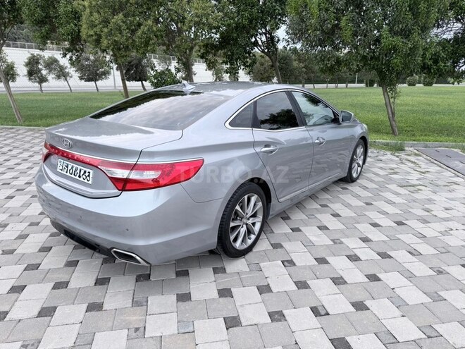 Hyundai Grandeur 2015, 138,350 km - 2.2 л - Bakı