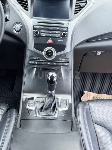 Hyundai Grandeur 2015, 138,350 km - 2.2 л - Bakı