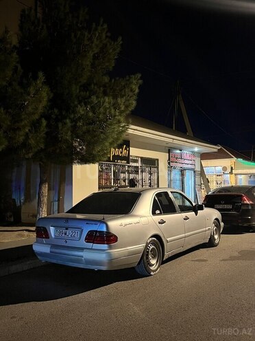Mercedes E 230 1997, 417,000 km - 2.3 l - Bakı