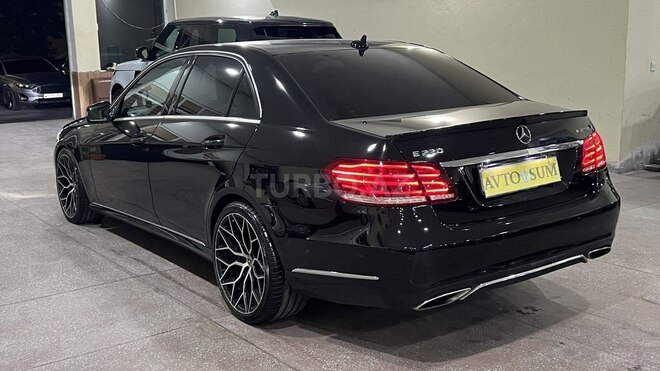 Mercedes E 250 2015, 280,000 km - 2.1 l - Sumqayıt