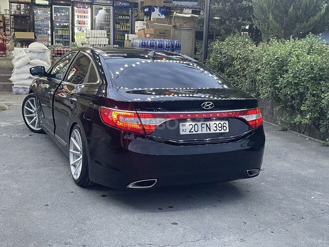 Hyundai Grandeur 2012, 218,265 km - 2.4 l - Zaqatala