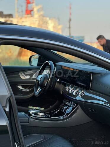 Mercedes  2019, 148,500 km - 2.0 l - Bakı