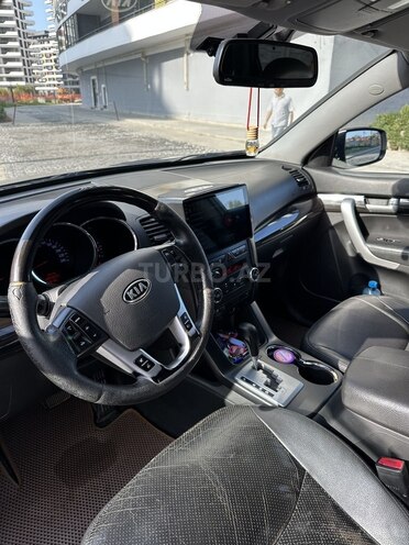 Kia Sorento 2010, 325,000 km - 2.0 л - Bakı