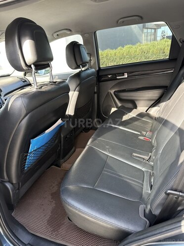 Kia Sorento 2010, 325,000 km - 2.0 л - Bakı