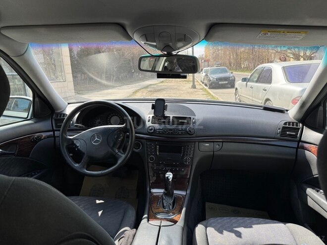 Mercedes E 220 2005, 312,000 km - 2.2 л - Sumqayıt